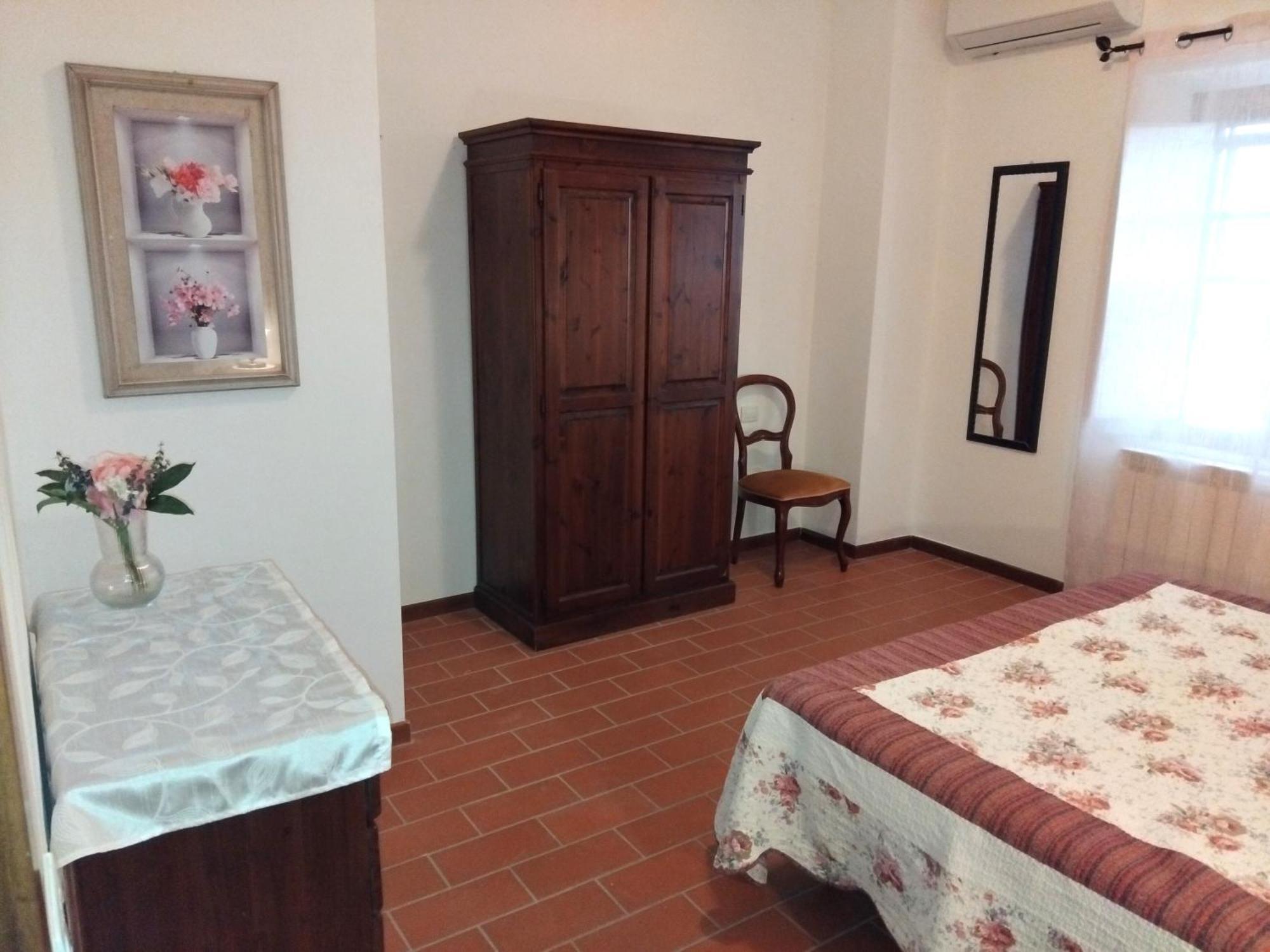Agriturismo La Burraia Vicino A San Gimignano Gambassi Terme Εξωτερικό φωτογραφία