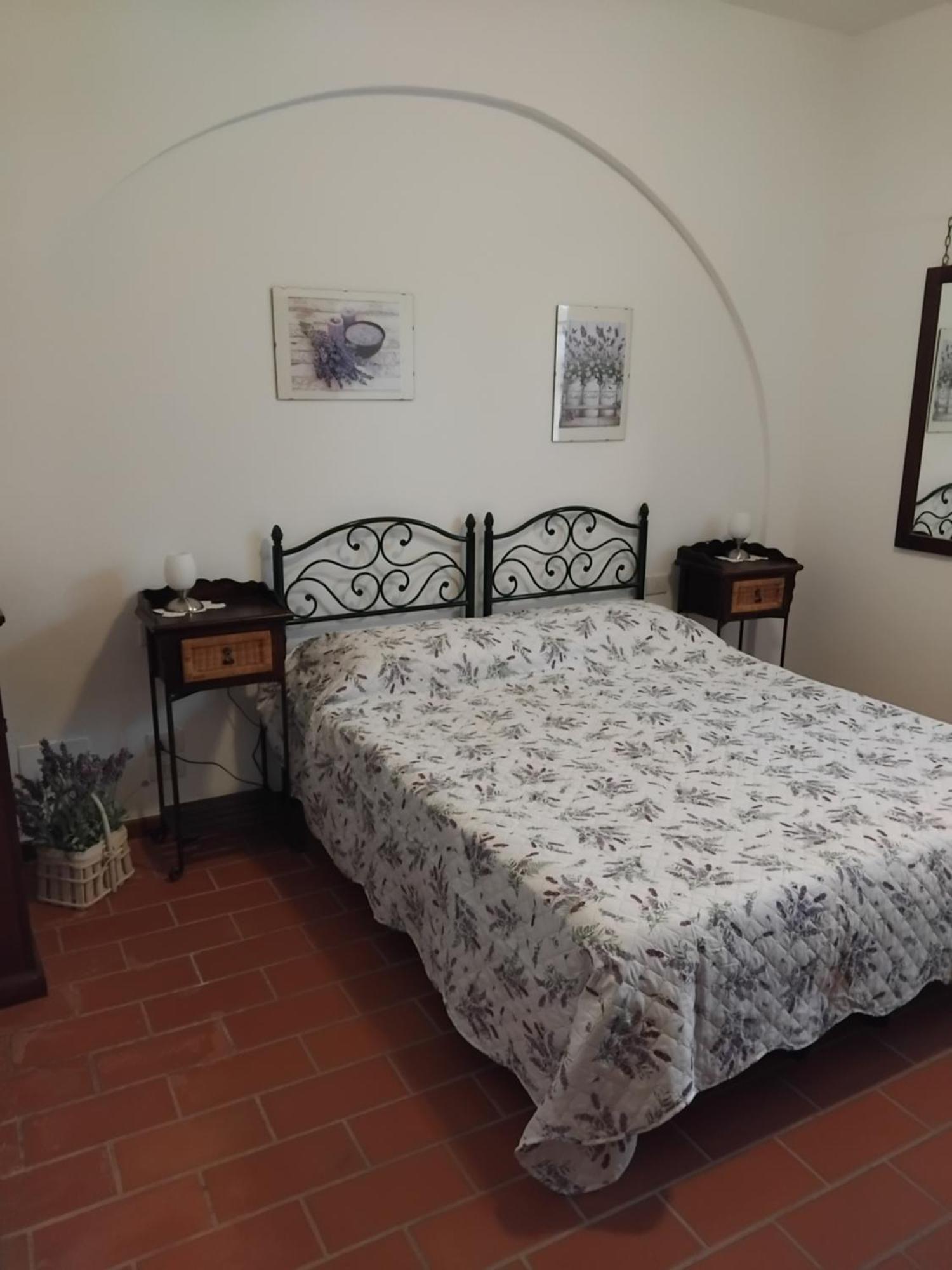 Agriturismo La Burraia Vicino A San Gimignano Gambassi Terme Εξωτερικό φωτογραφία